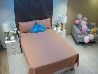 voyeurcam-casa-salsa-bedroom-6 Live Webcam on CamSoda