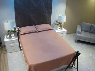 voyeurcam-casa-salsa-bedroom-6