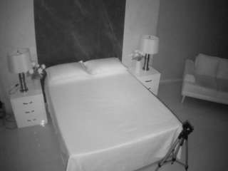 voyeurcam-casa-salsa-bedroom-6