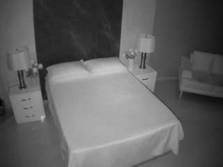 voyeurcam-casa-salsa-bedroom-6