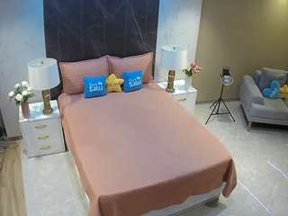voyeurcam-casa-salsa-bedroom-6 from camsoda