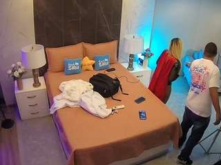 voyeurcam-casa-salsa-bedroom-6 camsoda