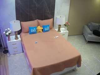 voyeurcam-casa-salsa-bedroom-6 camsoda