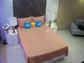 voyeurcam-casa-salsa-bedroom-6
