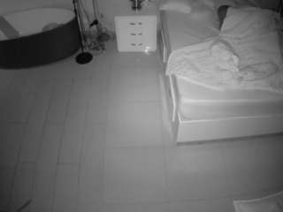 voyeurcam-casa-salsa-bedroom-6