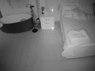 voyeurcam-casa-salsa-bedroom-6
