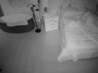 voyeurcam-casa-salsa-bedroom-6