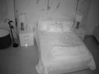 voyeurcam-casa-salsa-bedroom-6