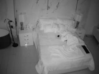 voyeurcam-casa-salsa-bedroom-6