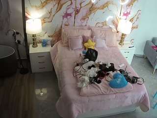 voyeurcam-casa-salsa-bedroom-6