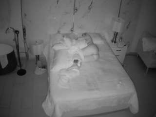 voyeurcam-casa-salsa-bedroom-6