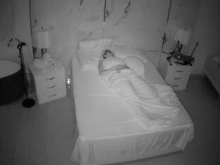 voyeurcam-casa-salsa-bedroom-6