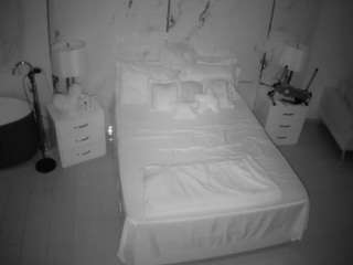 voyeurcam-casa-salsa-bedroom-6