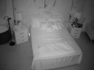 voyeurcam-casa-salsa-bedroom-6