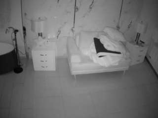 voyeurcam-casa-salsa-bedroom-6