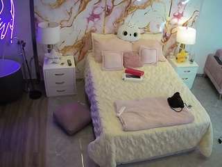 voyeurcam-casa-salsa-bedroom-6