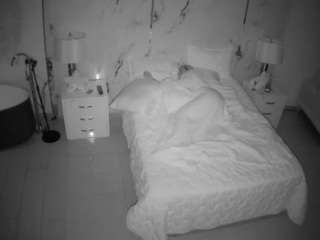 voyeurcam-casa-salsa-bedroom-6