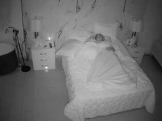 voyeurcam-casa-salsa-bedroom-6