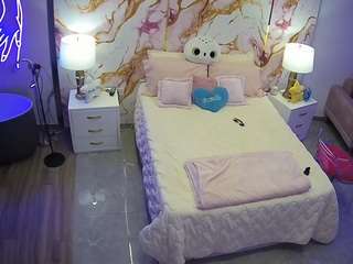 voyeurcam-casa-salsa-bedroom-6