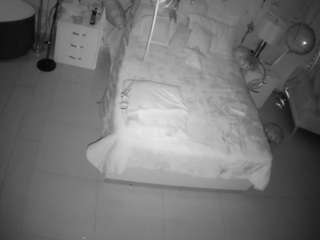 voyeurcam-casa-salsa-bedroom-6