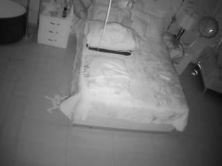 voyeurcam-casa-salsa-bedroom-6