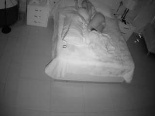 voyeurcam-casa-salsa-bedroom-6