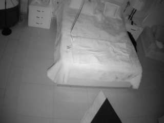 voyeurcam-casa-salsa-bedroom-6 live cam profile