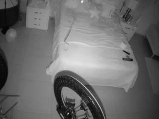 voyeurcam-casa-salsa-bedroom-6