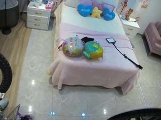 voyeurcam-casa-salsa-bedroom-6