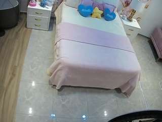 voyeurcam-casa-salsa-bedroom-6