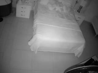 voyeurcam-casa-salsa-bedroom-6