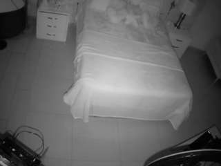 voyeurcam-casa-salsa-bedroom-6