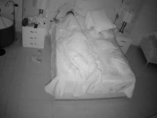 voyeurcam-casa-salsa-bedroom-6