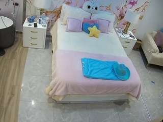 voyeurcam-casa-salsa-bedroom-6