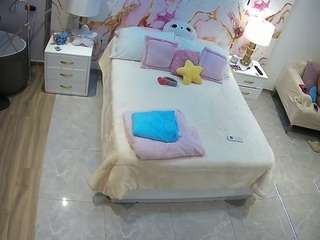 voyeurcam-casa-salsa-bedroom-6