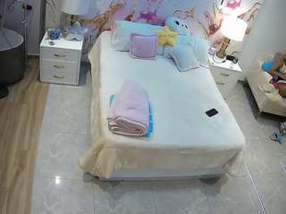 voyeurcam-casa-salsa-bedroom-6