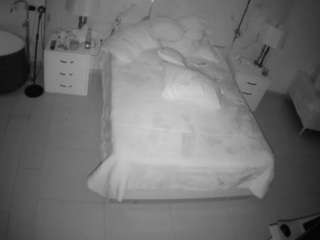 voyeurcam-casa-salsa-bedroom-6