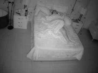 voyeurcam-casa-salsa-bedroom-6