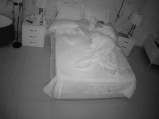 voyeurcam-casa-salsa-bedroom-6