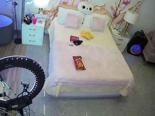 voyeurcam-casa-salsa-bedroom-6