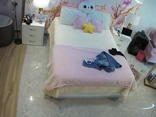 voyeurcam-casa-salsa-bedroom-6