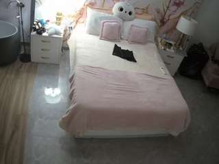 voyeurcam-casa-salsa-bedroom-6