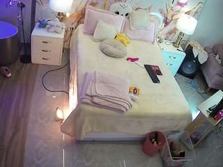 voyeurcam-casa-salsa-bedroom-6