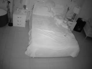 voyeurcam-casa-salsa-bedroom-6