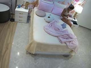 voyeurcam-casa-salsa-bedroom-6
