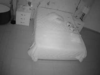 voyeurcam-casa-salsa-bedroom-6