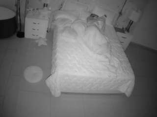 voyeurcam-casa-salsa-bedroom-6