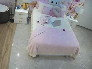 voyeurcam-casa-salsa-bedroom-6