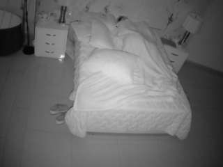 voyeurcam-casa-salsa-bedroom-6