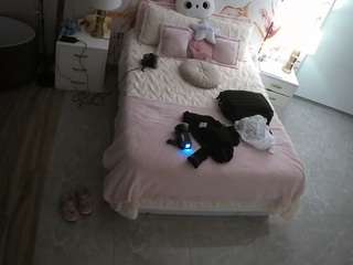 voyeurcam-casa-salsa-bedroom-6